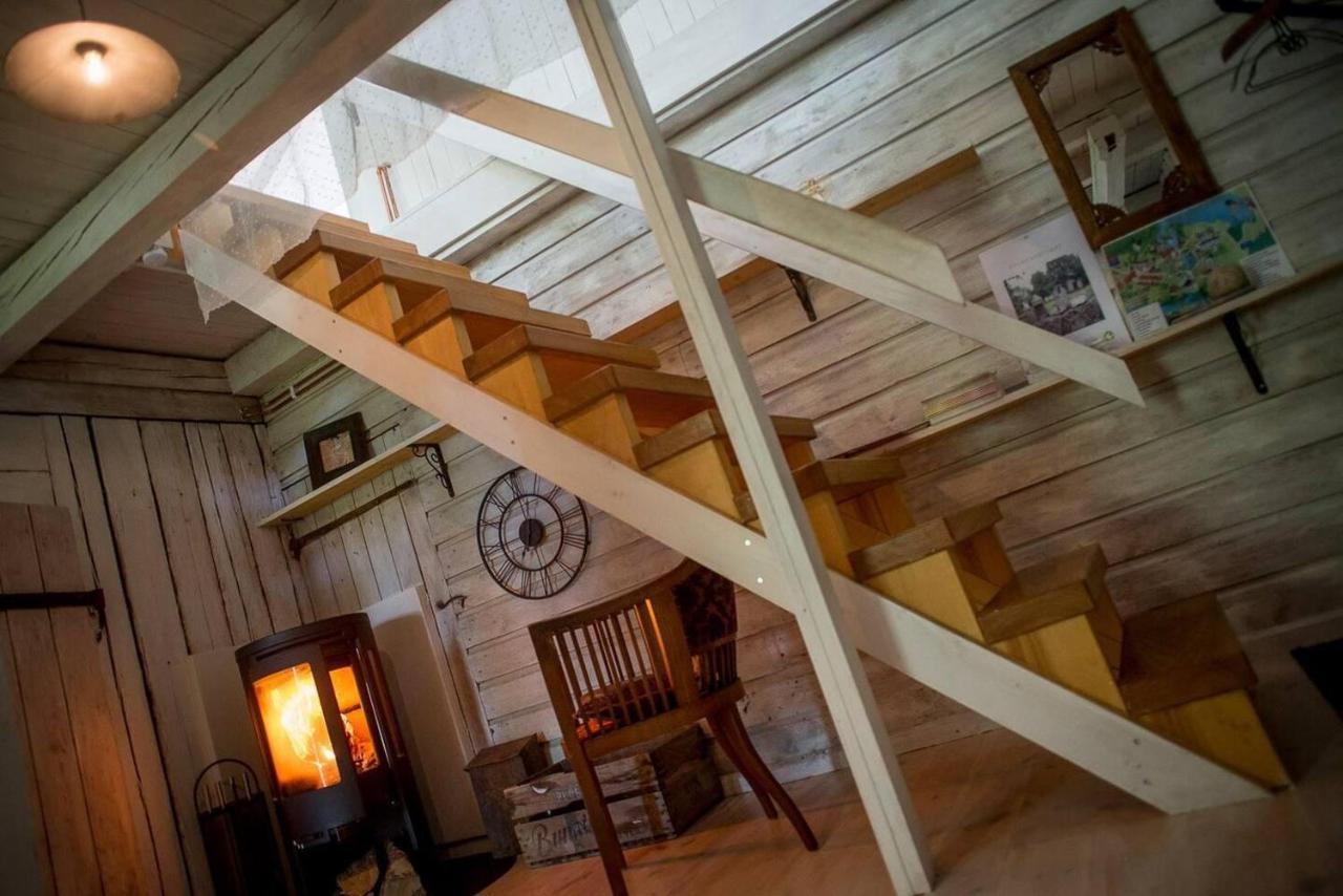 Romantic Spa Villa With Fireplace By The Lake Stjarnsund Buitenkant foto